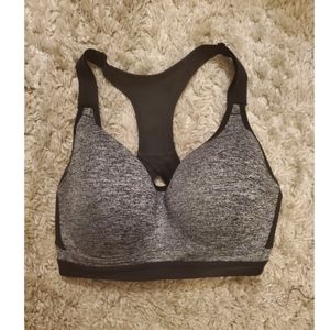 34DD- VS Sports bra with underwire